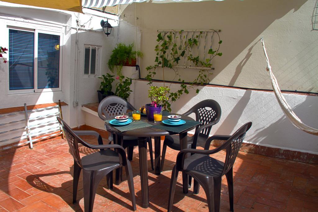 Casa Tortilla Sant Antoni Barcelona Rum bild